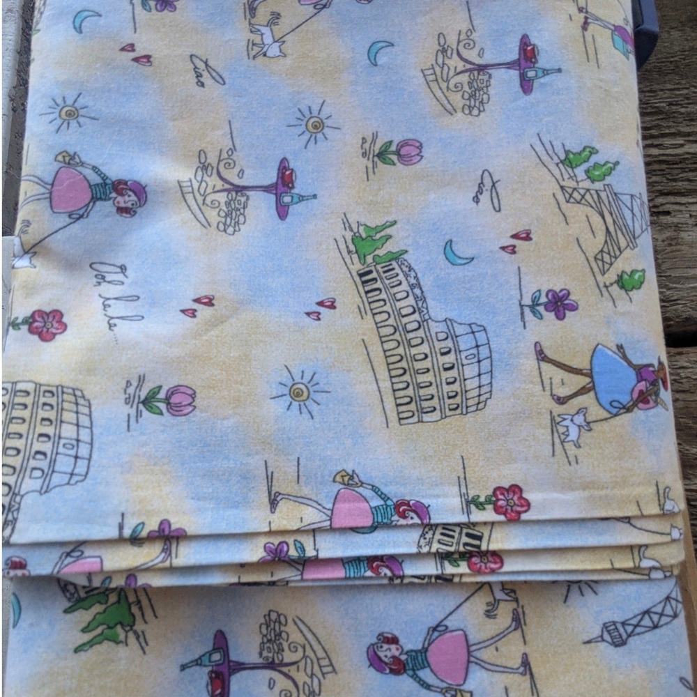 Jo-Ann OOP Paris Rome Travel Cotton Fabric Eiffel Tower 4.11 Yards 44W